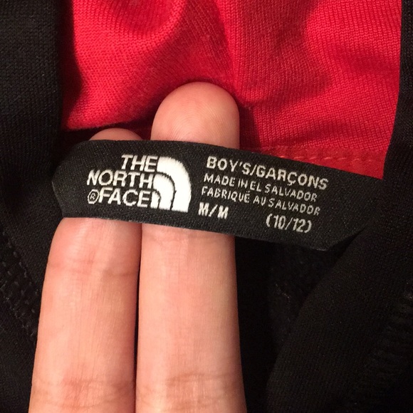 Boys north face sweater! - Picture 2 of 3